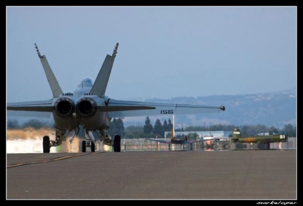F18_N923YK_Departing