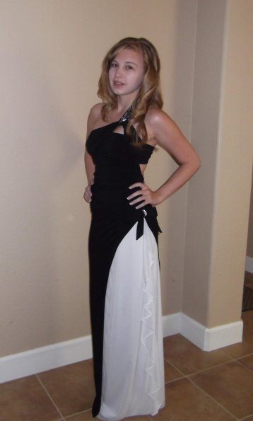 AndreaProm2011-02
