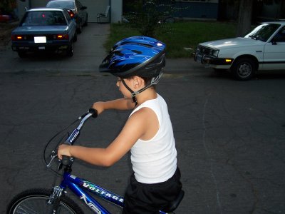 2005-07-02_202938_20050704_05_TylerBike