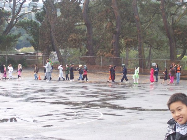 2008-10-31_124645_2008Halloween_09