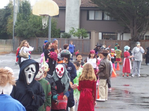 2008-10-31_125229_2008Halloween_14