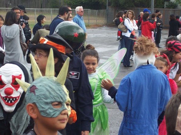 2008-10-31_125711_2008Halloween_18